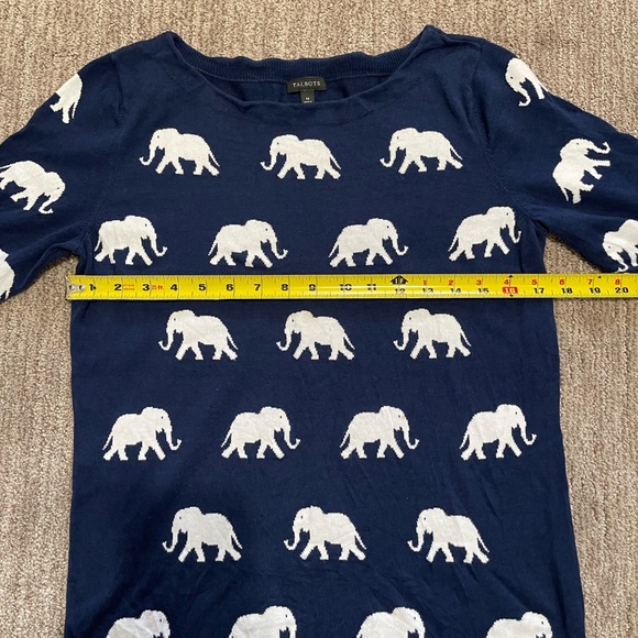 Talbots Navy Blue Short Sleeve Sweater – White Elephant Print – Size M - Picture 10 of 11